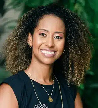 Mariana Souza, Comercial